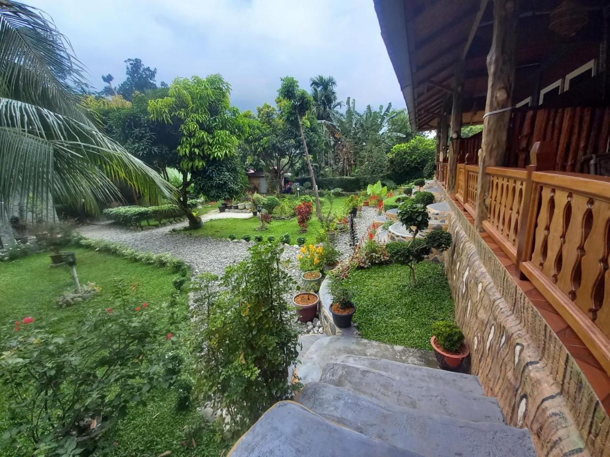 Sahnan Guest House Bukit Lawang Kültér fotó