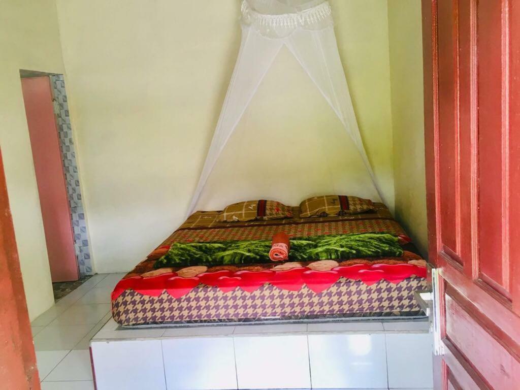 Sahnan Guest House Bukit Lawang Kültér fotó