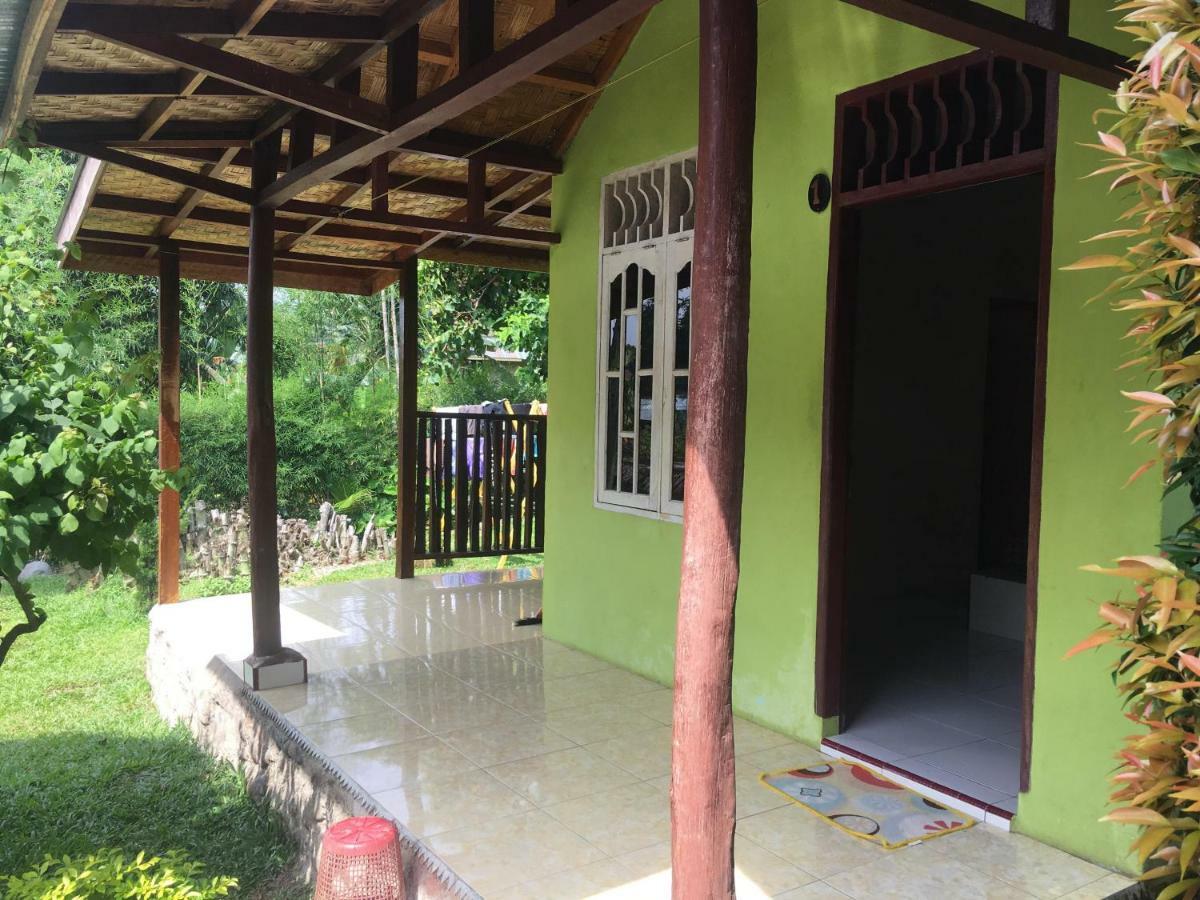 Sahnan Guest House Bukit Lawang Kültér fotó